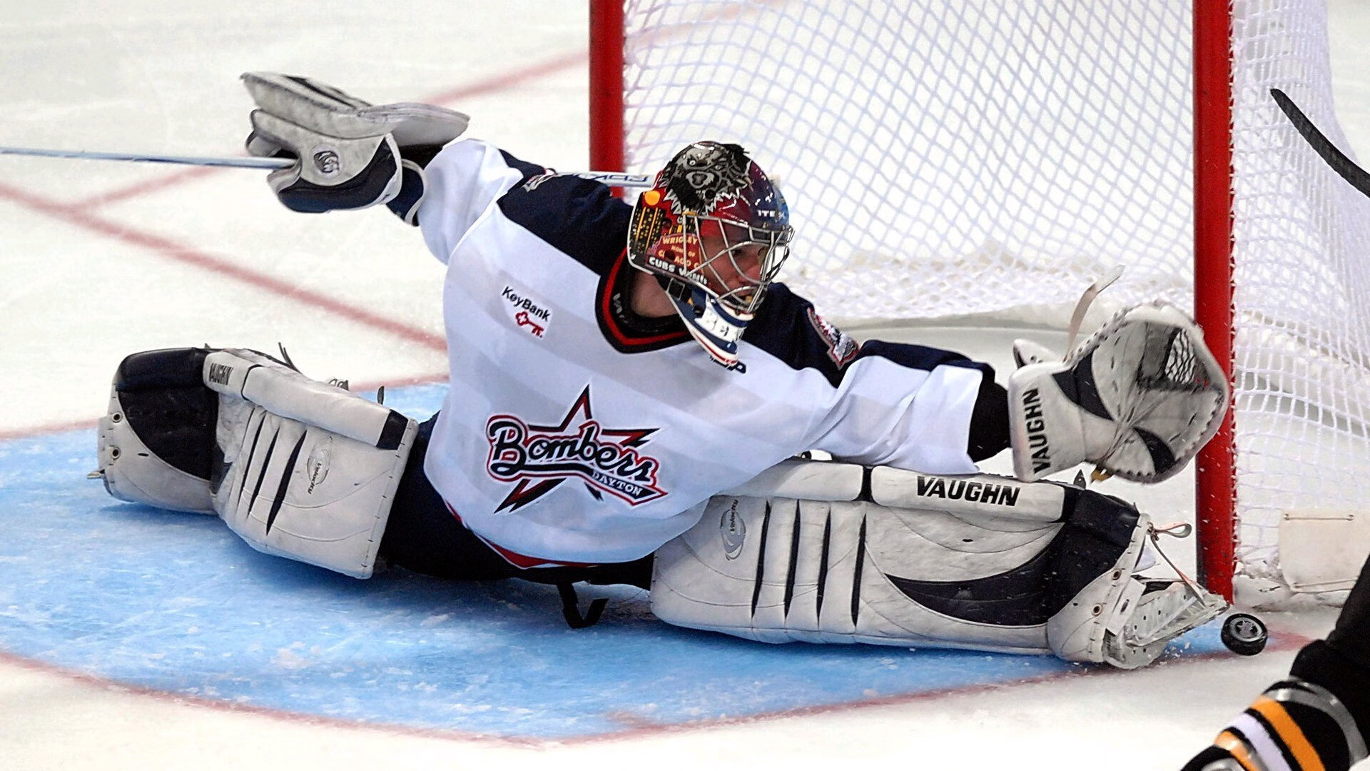 Dota 2国际邀请赛决赛现场火爆，百万奖金争夺战，dota2国际邀请赛总决赛