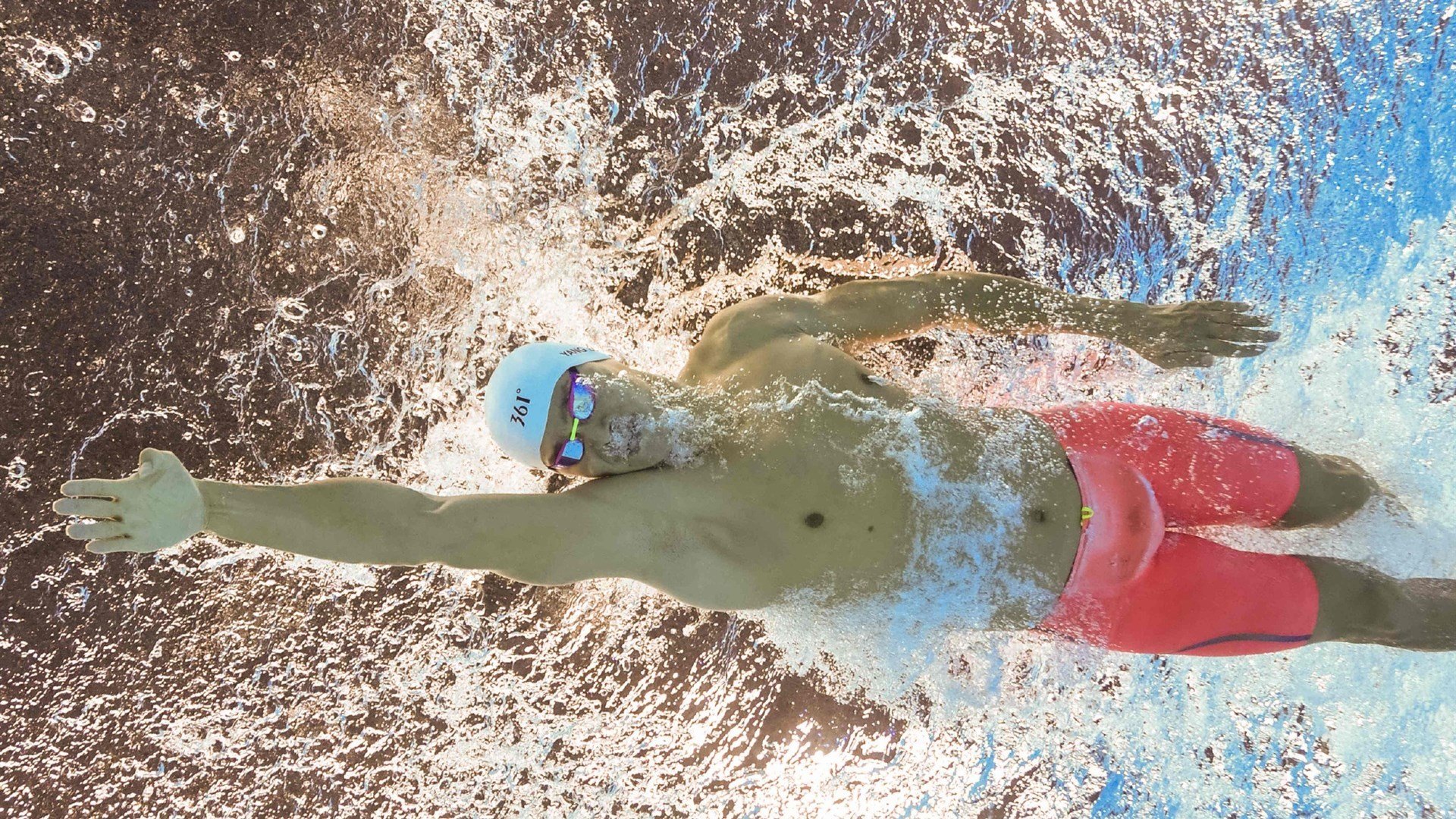 苏炳添完成数据监测身体指标良好，苏炳添体检