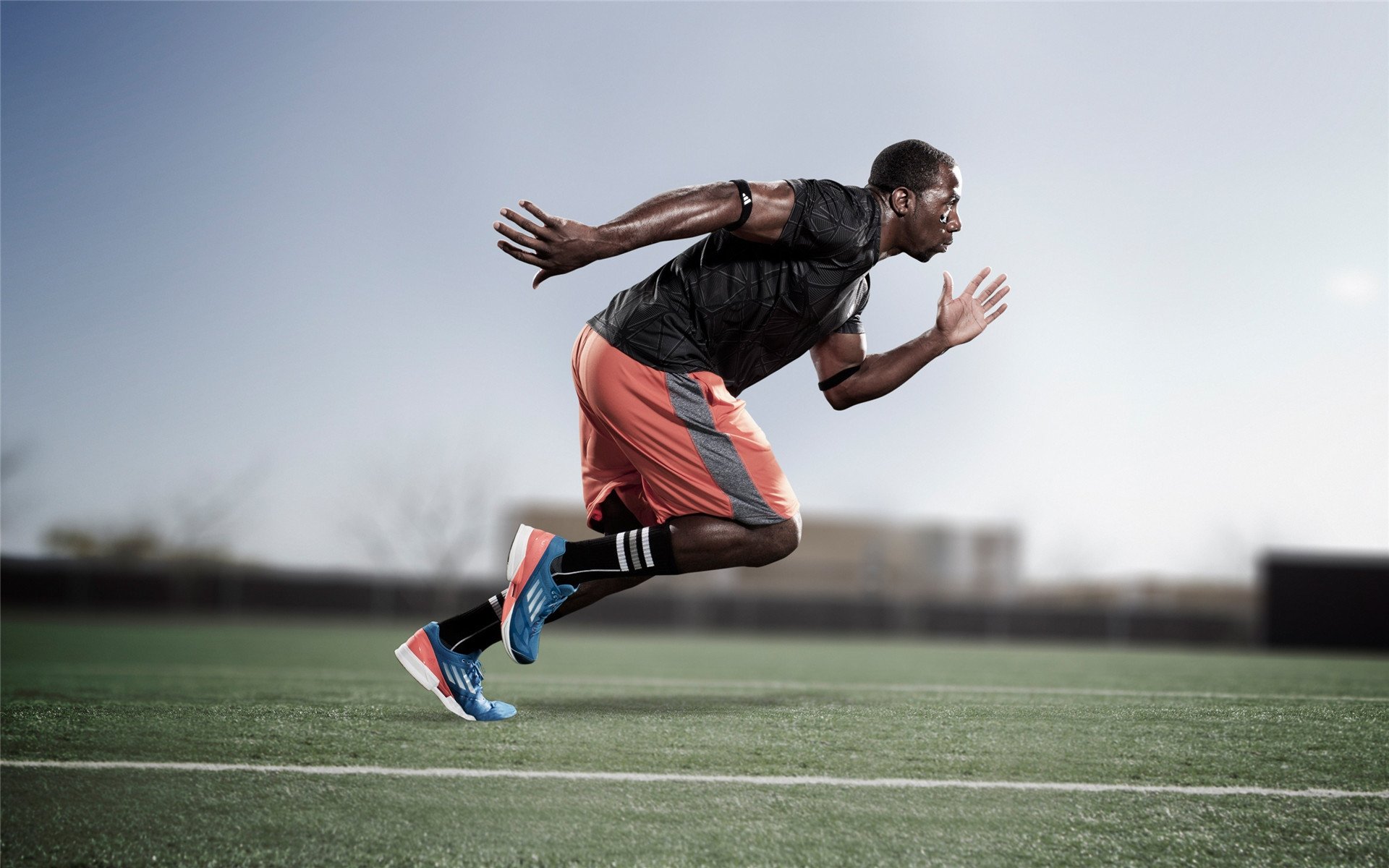 _无人机运动秀:科技与运动的空中盛宴_,无人机表演2021